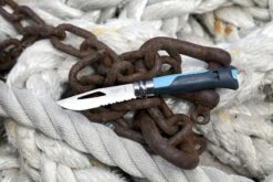 Opinel N°08 Outdoor Zakmes - Blauw -Buiten kamperen 3123840015762 opinel outdoor 8 blauw sfeer1 resultaat