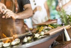 OFYR Island Corten 85 Teak Wood -Buiten kamperen 800 1200 ofyr locatie shoot2295