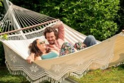 Amazonas Rio 2 Persoons Hangmat - Bordeaux 11 Amazonas Rio 2 Persoons Hangmat - Bordeaux -Buiten kamperen 801 1200 a682 18 op 07