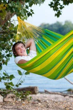 La Siesta Sonrisa 1 Persoons Hangmat - Lime -Buiten kamperen 900 598 snh14 4 sonrisa lime weather resistant single classic hammock image 05 1