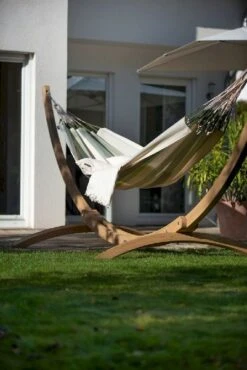 La Siesta Brisa XL Hangmat - Cedar -Buiten kamperen brh18 14 ambiance 001 resultaat