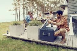 Dometic CFX3 75DZ Compressor Koelbox - 74 Liter -Buiten kamperen dometic cfx3 bbq dinner friends drinks resultaat